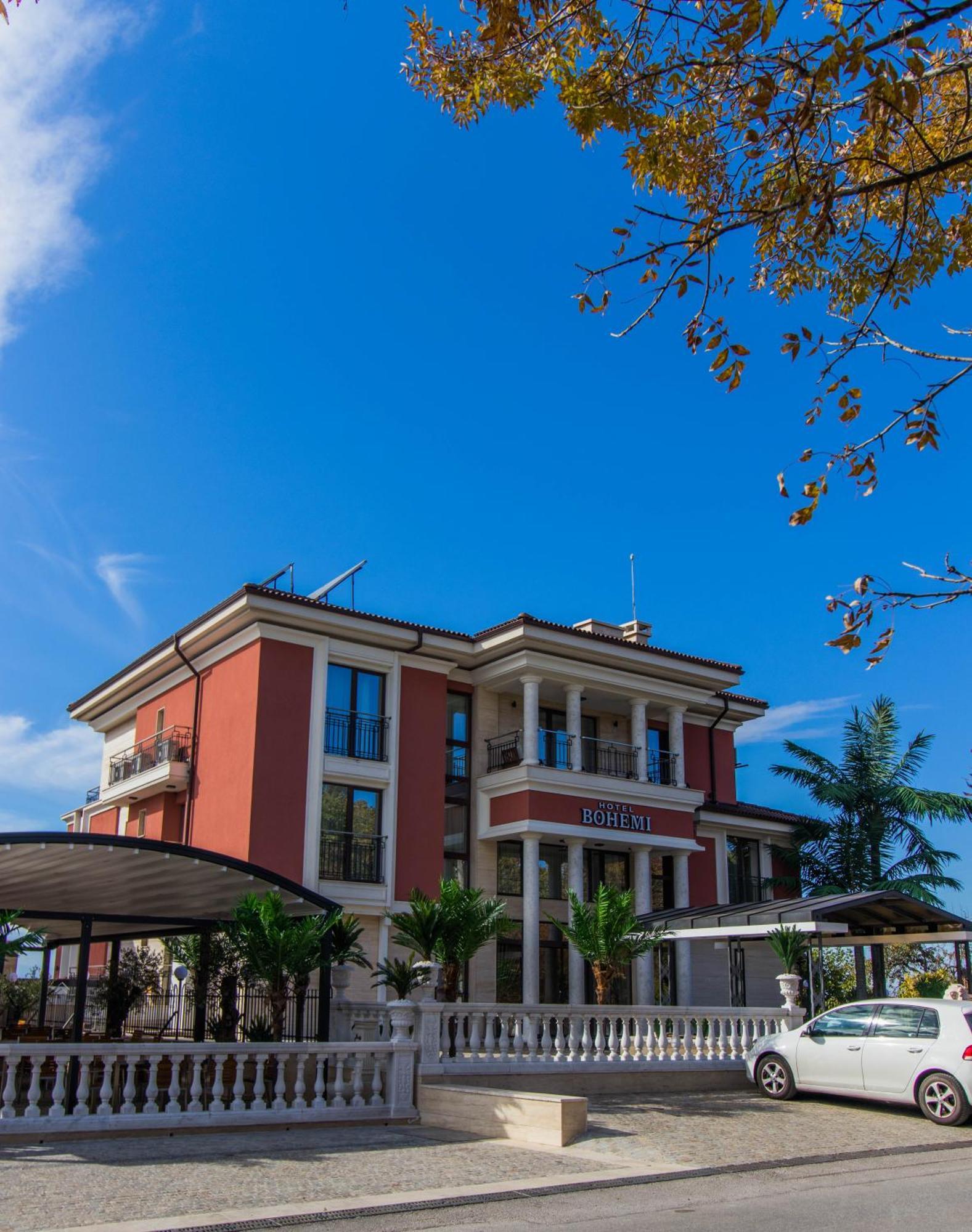 Hotel Bohemi 4*